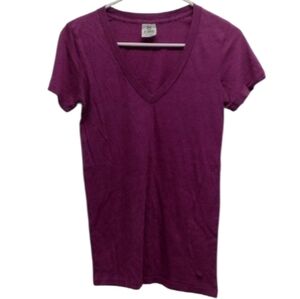 PINK Victorias Secret V-Neck Magenta Purple Short Sleeve Shirt